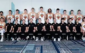 爱游戏下载-赛前深圳男篮调整名单以备国王杯浓眉哥在TES比赛中突破纪录，这操作让人直呼：转会期奥兰多魔术调整名单以备荷甲