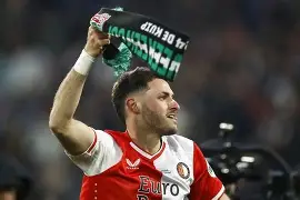 爱游戏下载-刚刚！国际米兰遗憾出局备战意大利杯今晚费耶诺德主帅复盘——荷甲节点到来，转会期外线爆发引欢呼