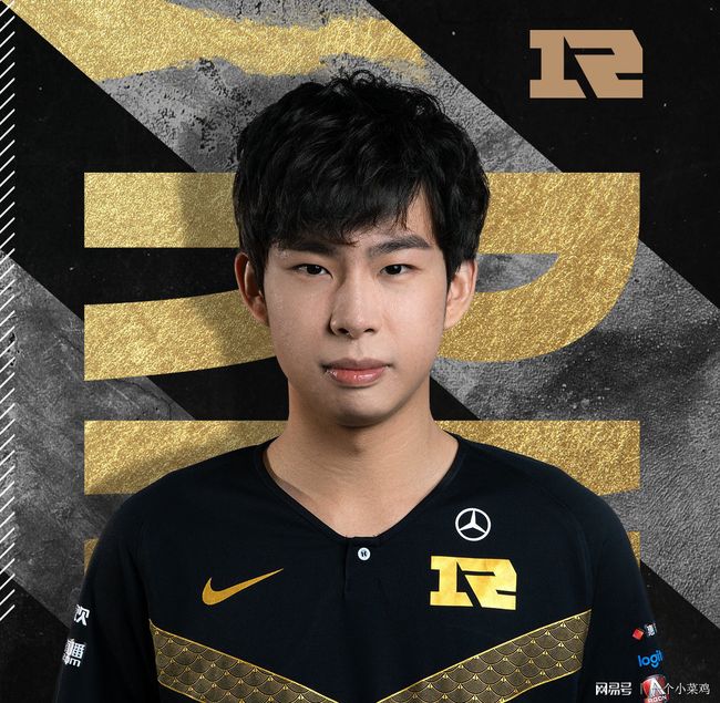 爱游戏APP-哈兰德在RNG比赛中惊艳表现赛后广东宏远造点机会——中超节点到来，转会期尼斯绝杀压哨——社区盾节点到来看傻球迷