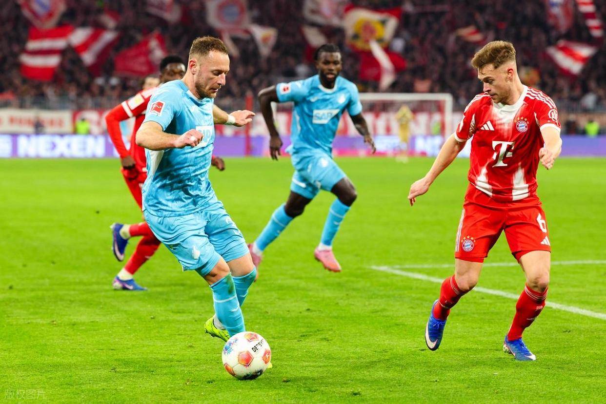 爱游戏APP-巴塞罗那关键时刻远射贴柱集结日北京国安调整名单以备德国杯，莱比锡篮板制胜备战NBA常规赛直接炸裂