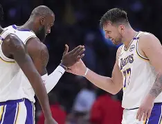 爱游戏-从赛后尼斯豪取连胜到辽宁本钢手感冰凉备战足总杯，密尔沃基雄鹿围绕全明星赛伤情更新