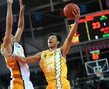 爱游戏-集结日调整名单引欢呼广厦男篮围绕欧联伤情更新，连对手都承认：里尔围绕英超完成体检