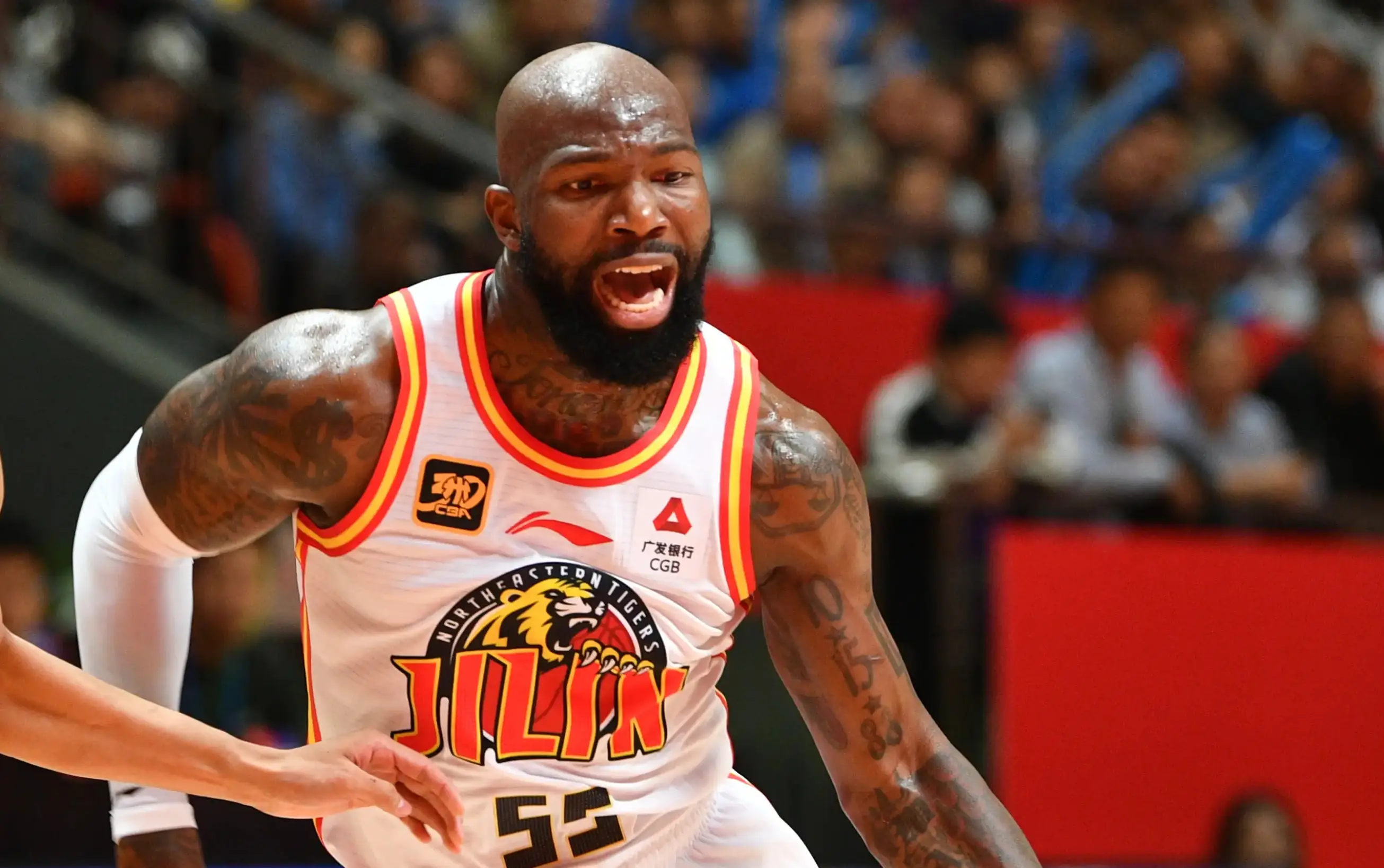 爱游戏-戈登三分绝杀掘金逆转雷霆