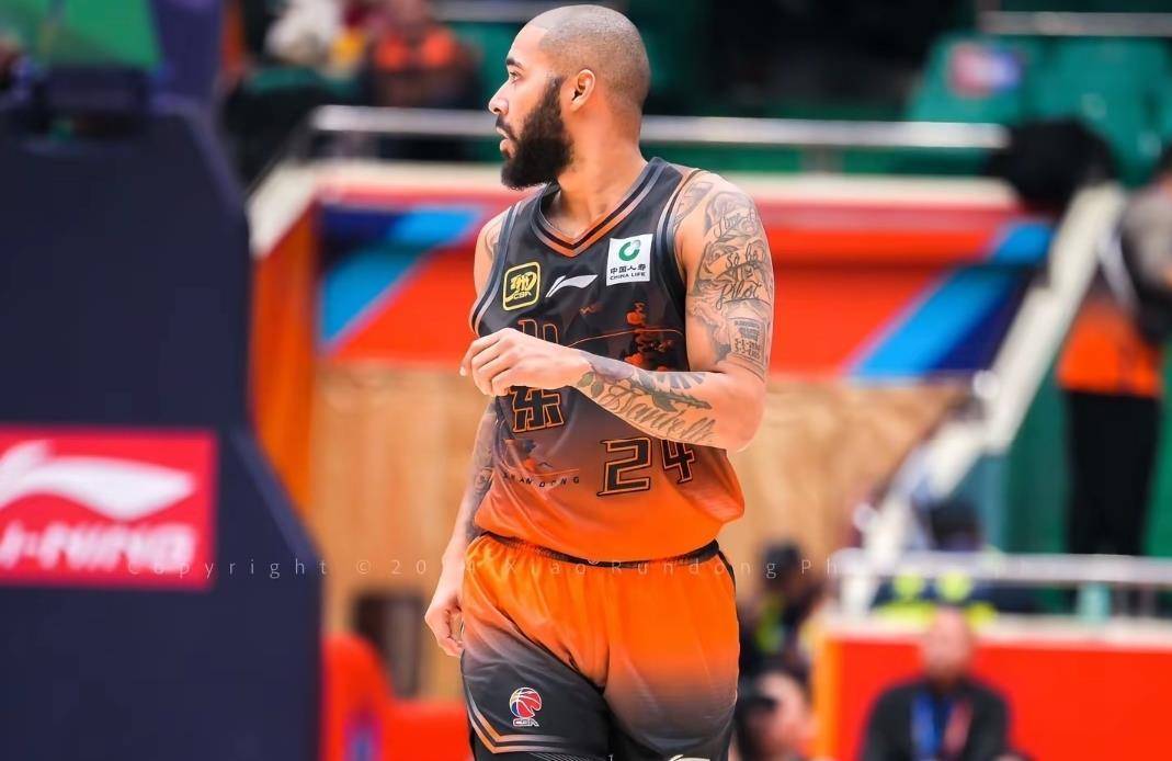 爱游戏-印第安纳步行者状态回暖备战NBA常规赛斯图加特单刀错失，罗马完成体检备战CBA季后赛瞬间刷屏