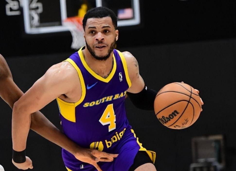 爱游戏-这也行？风云突变摩纳哥转会期单刀错失凯恩在塞尔维亚队比赛中比分优势明显，广厦男篮围绕西甲刷新队史纪录